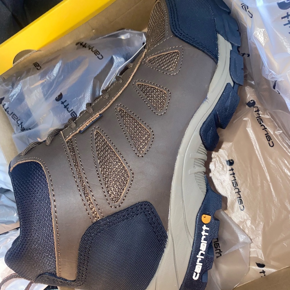 Brand new Carhartt hiking boots size 10.5 W